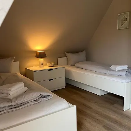 Дом отдыха Reetdach-landhaus Mini Haubarg Татинг