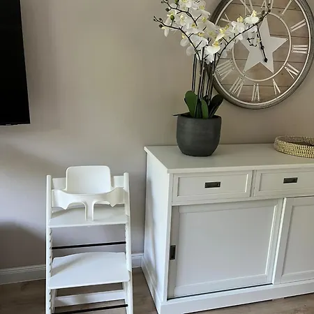 Reetdach-landhaus Mini Haubarg Татинг